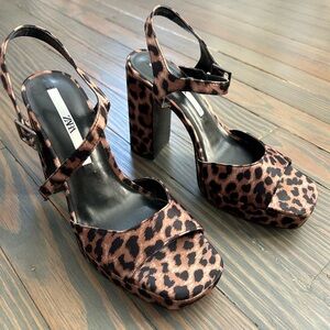 Zara block heel platform leopard print sandal
